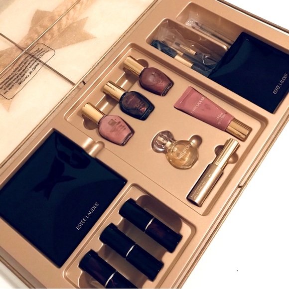 🌷RARE 34 Piece NWT Vintage Estée Lauder Cosmetics Kit Set Bundle Lot Lip Eye - Picture 3 of 10